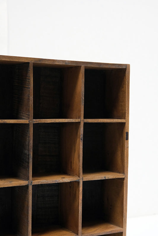Display case